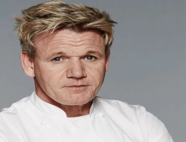 Έτσι ξεγελά ο Gordon Ramsay τις κάμερες της τροχαίας!